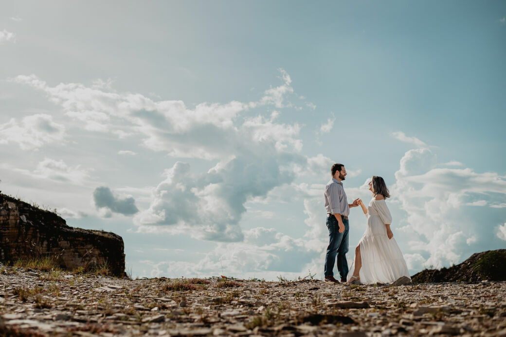 Foto Ensaio Pre Casamento de Jessica e Kalil na Pedreira Lagoa Azul Foto Ensaio Pre Casamento de Jessica e Kalil na Pedreira Lagoa Azul - Imagem 6